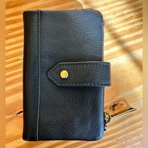 Fossil wallet